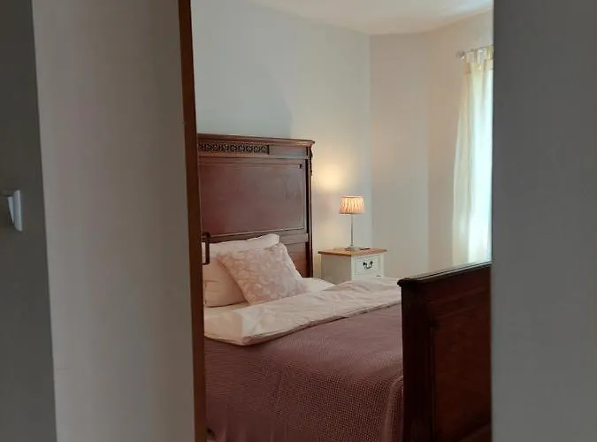 Romantisches In Moselnaehe 펜션 *